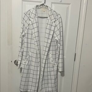 White and Black Grid Pattern Cardigan